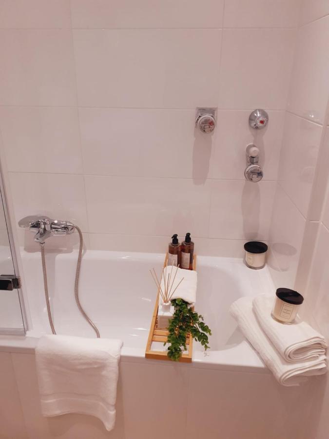 New - Apartment Kameni Confort Wifi Munich Airport Family Neufahrn bei Freising Exterior foto